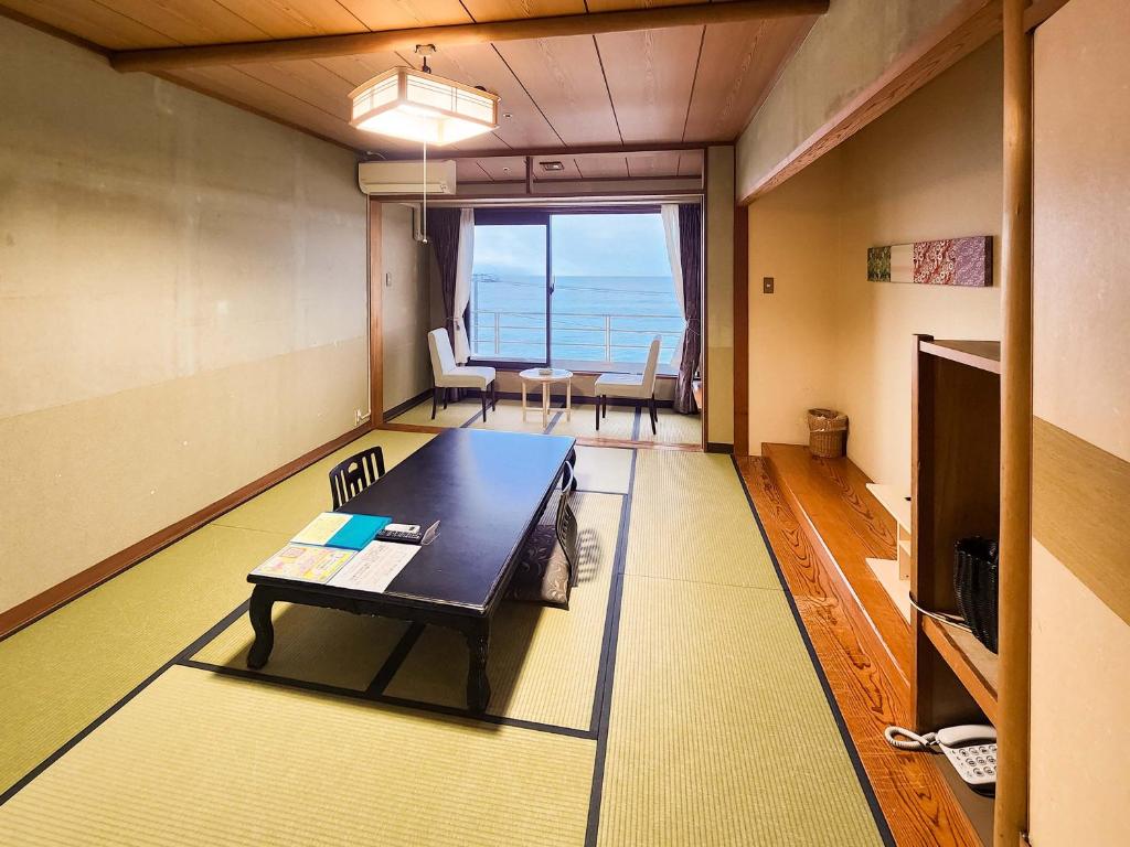 Cetus Royal Hotel Tatami Room