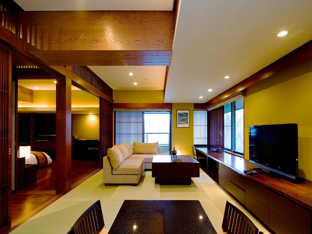 Chikusenso Mt Zao Onsen Resort Spa Modern Japanese Suite