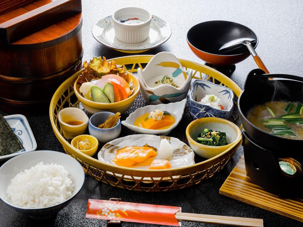 Chosenkaku Kameya Japanese Breakfast