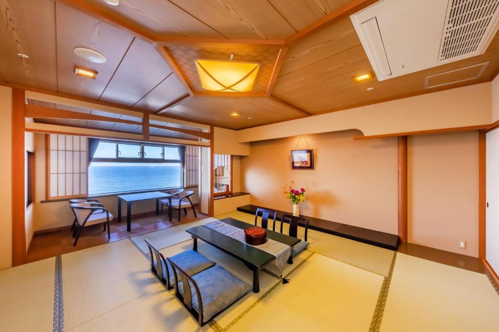Choshi Grand Hotel Tatami Room