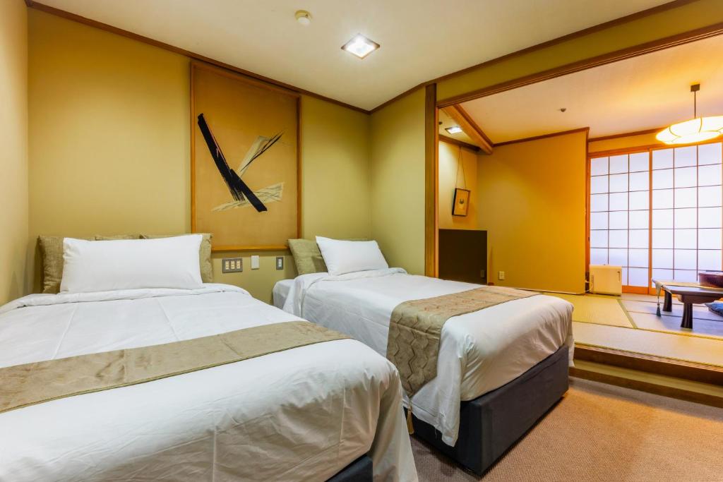 Choshi Grand Hotel Twin Room Tatami Area