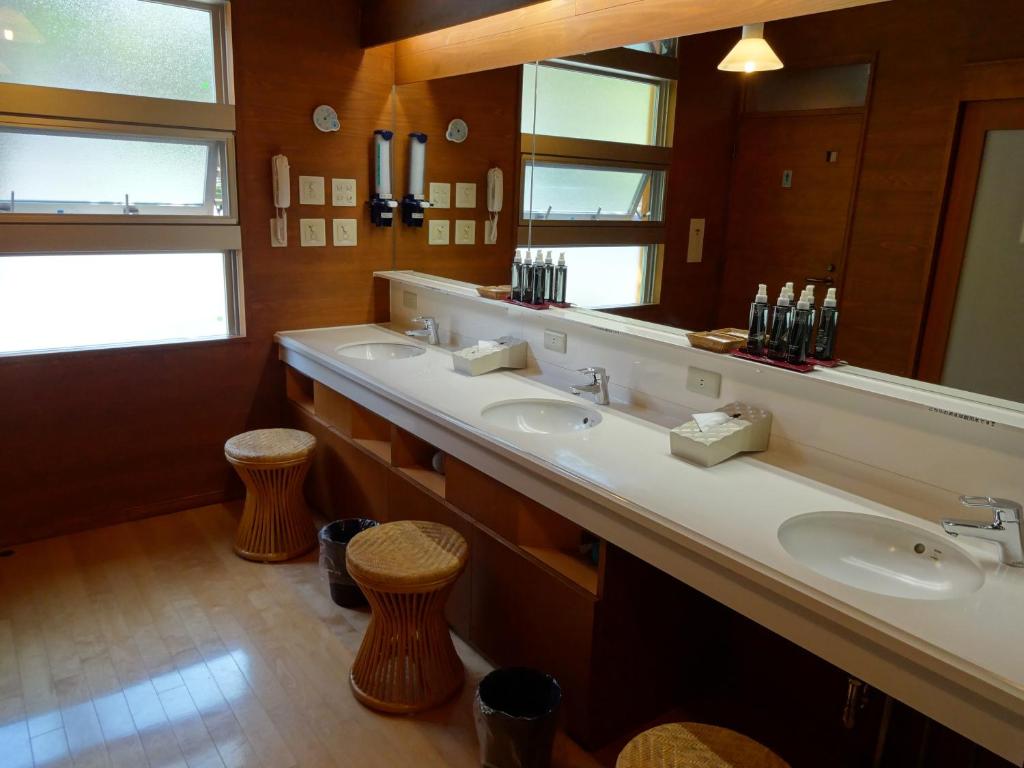 Chuzenji Kanaya Hotel Bathroom Vanity