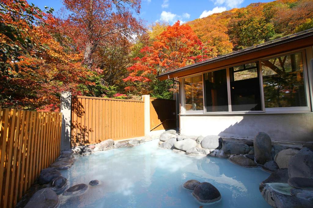 Chuzenji Kanaya Hotel Open Air Onsen