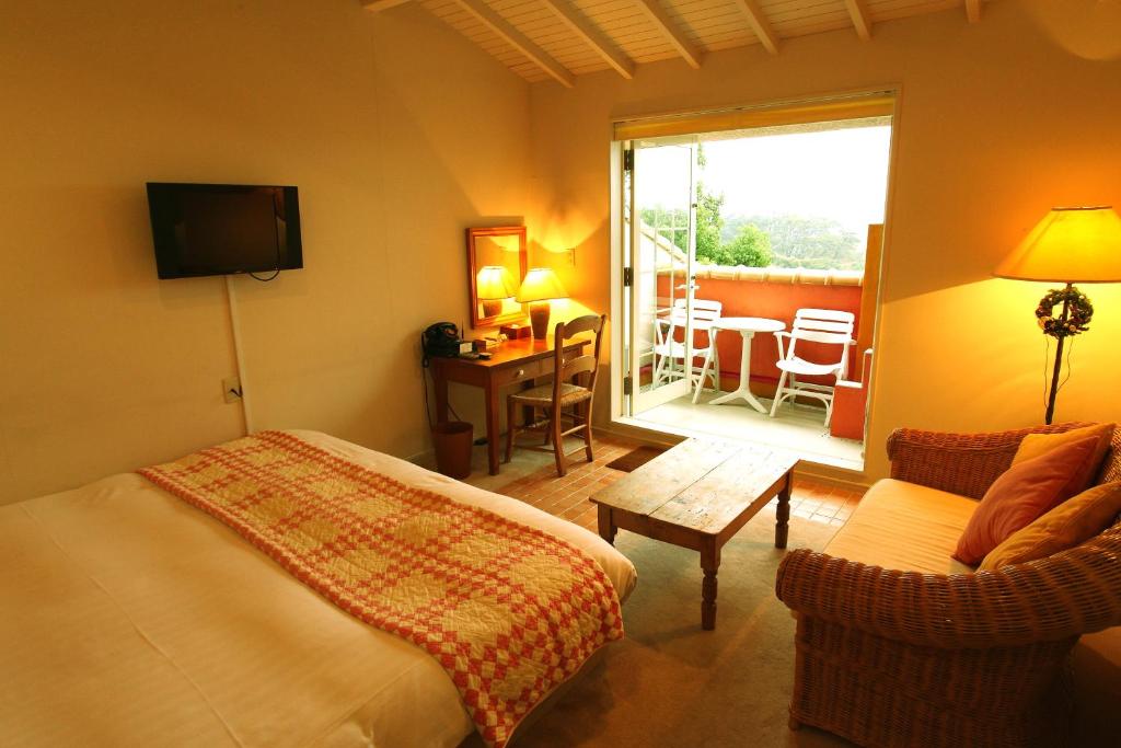 Corte Largo Izukogen Guest Room Balcony