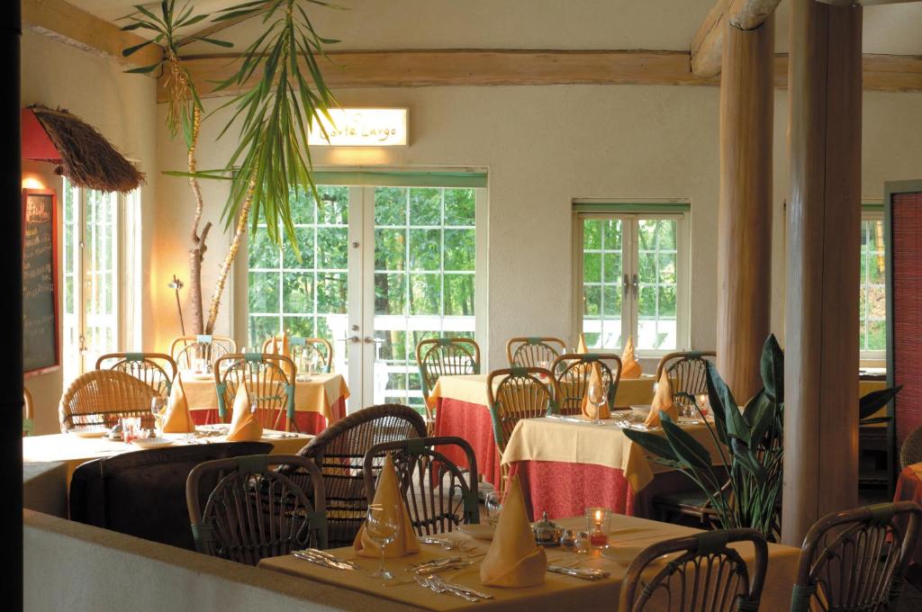 Corte Largo Izukogen Restaurant Dining Room