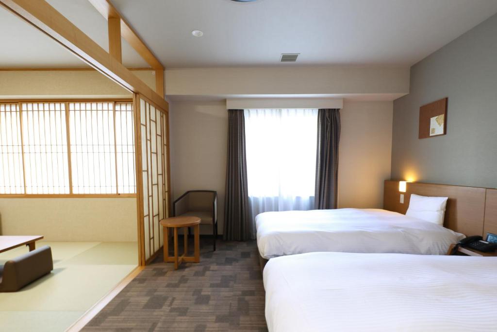 Dormy Inn Chiba Soga Japanese Western Room
