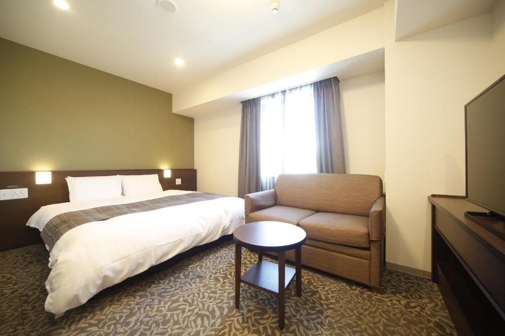 Dormy Inn Kofu Marunouchi Double Room