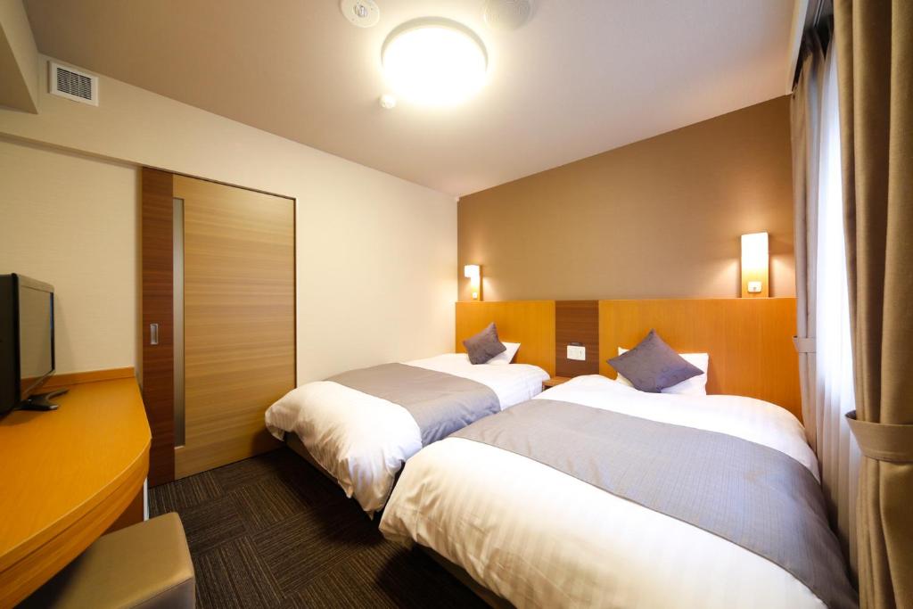 Dormy Inn Toyama Twin Room