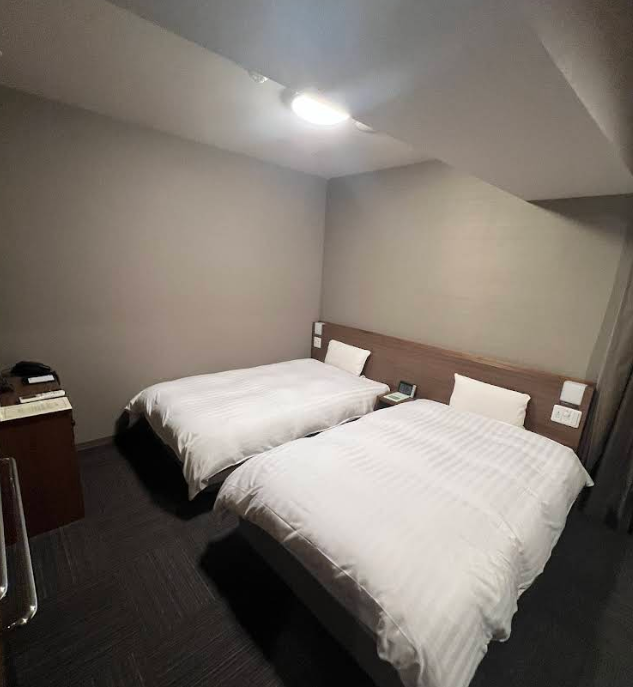 Dormy Inn Toyama Twin Room