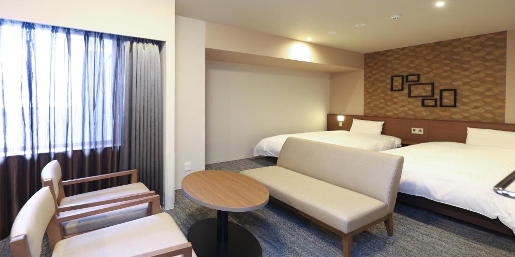 Dormy Inn Tsuruga Twin Room