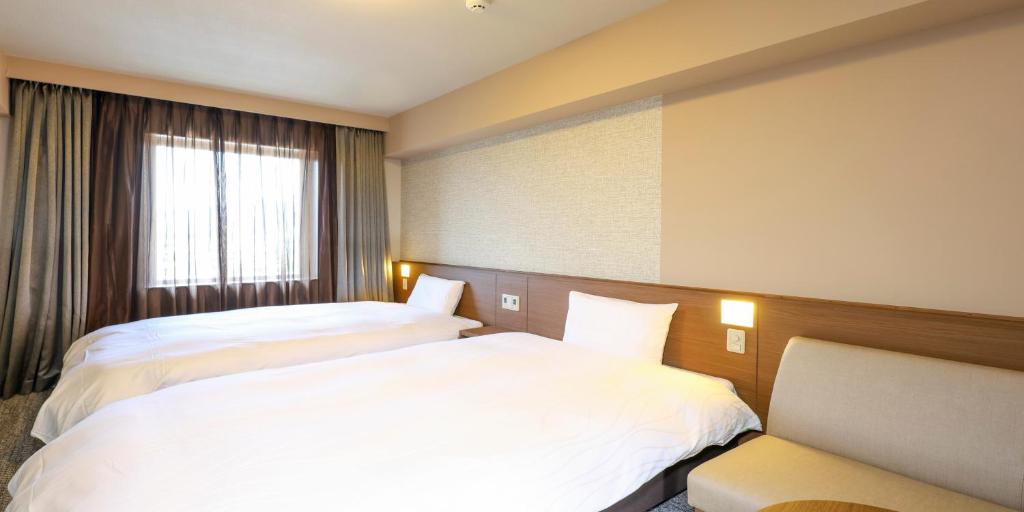 Dormy Inn Tsuruga Twin Room