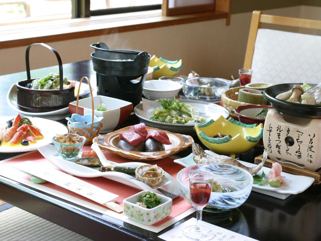 Echigo Nagano Onsen Rankeiso Kaiseki Meal