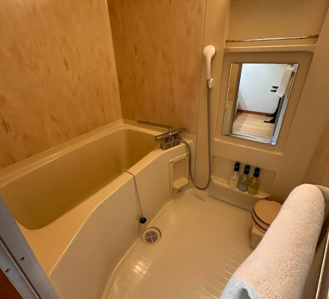 Echigoheiya Yahikorenzan Ichibounoyu Hoho Bathroom