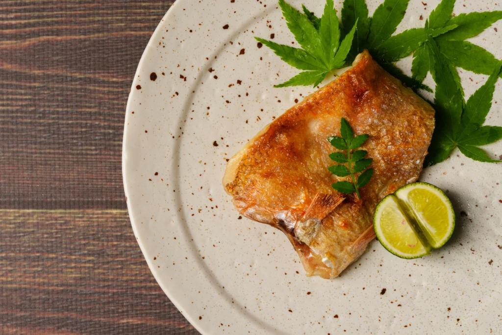 Echigoheiya Yahikorenzan Ichibounoyu Hoho Grilled Fish Dish
