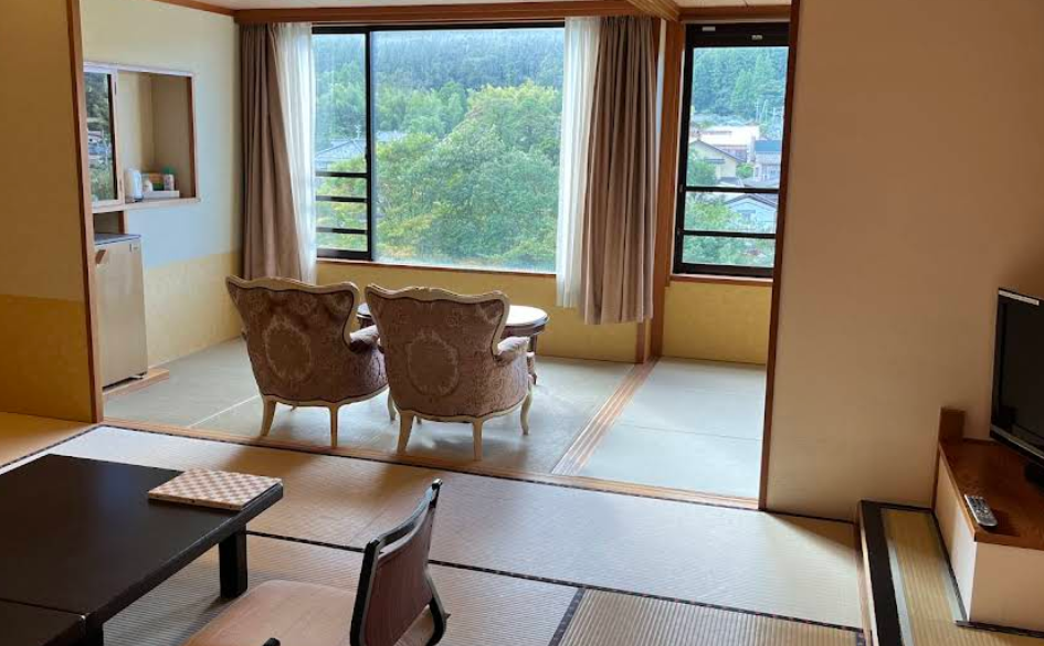 Echigoheiya Yahikorenzan Ichibounoyu Hoho Tatami Room