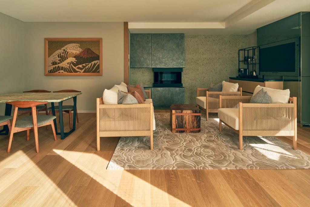 Espacio Hakone Geihinkan Rin Po Ki Ryu Living Room