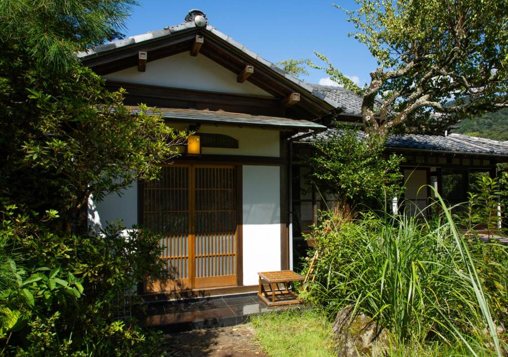 Exp Co Onsen Koinsen Ryokan Exterior