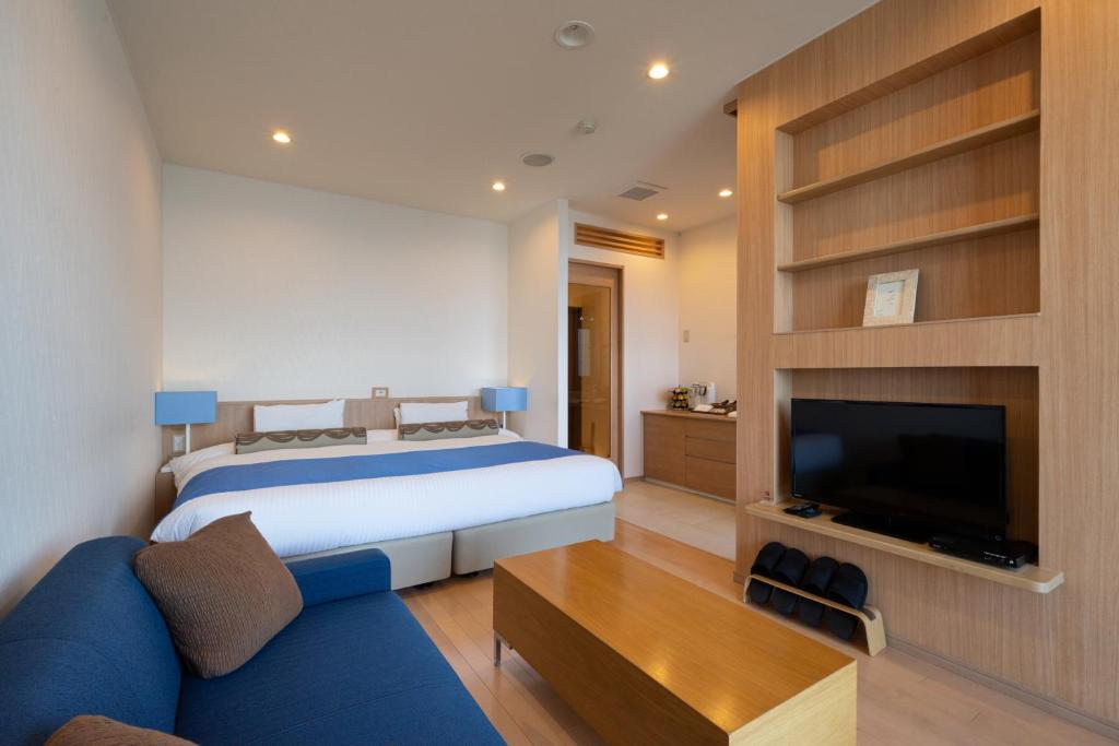 Fontainebleau Atami Modern Guest Room
