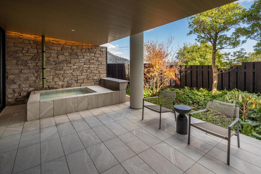 Fontainebleau Atami Private Onsen Patio