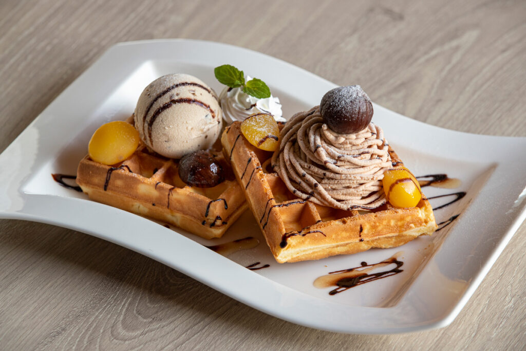 Fruit Park Fujiya Hotel Dessert Waffles