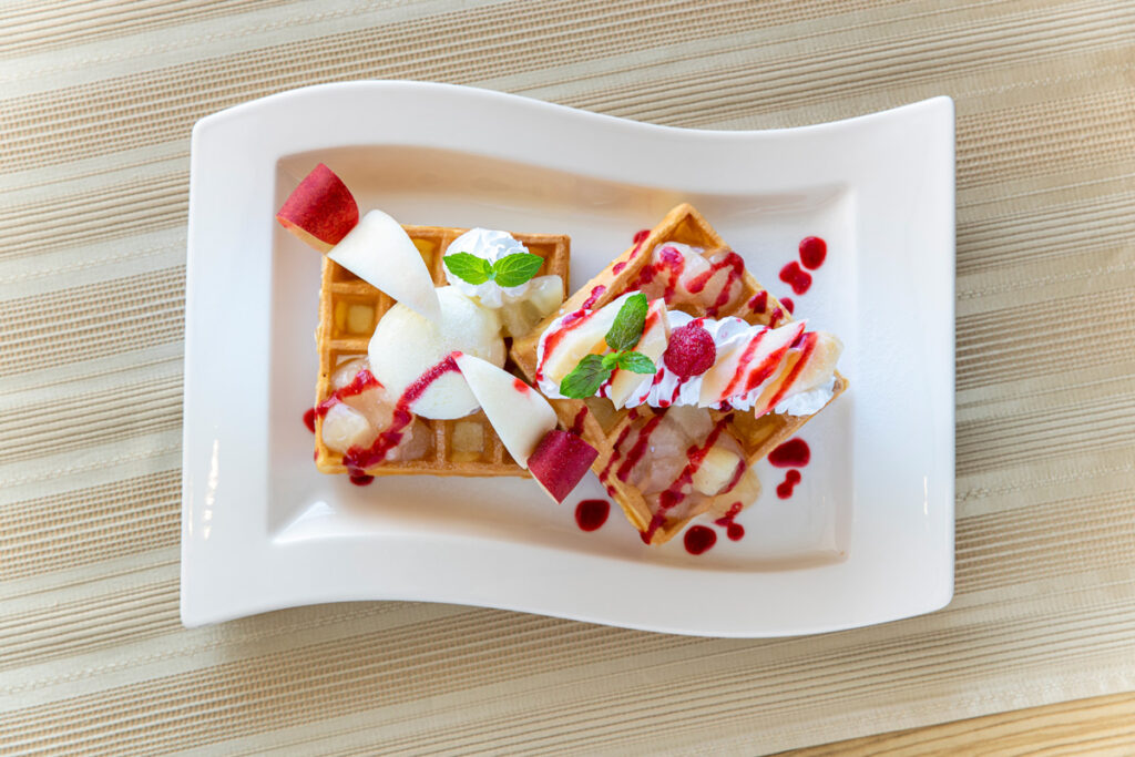 Fruit Park Fujiya Hotel Waffle Dessert