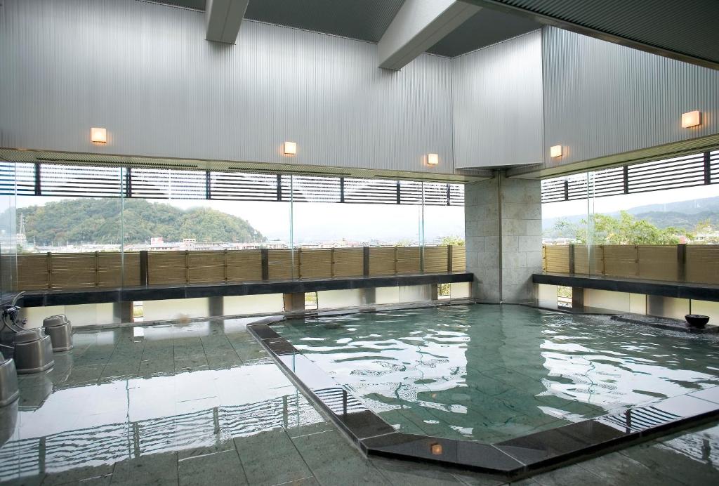 Fugaku Hanabusa Indoor Onsen