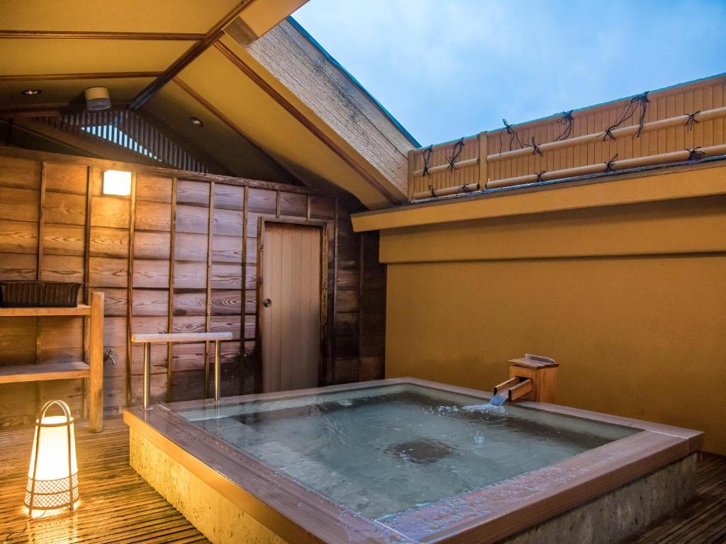 Fugaku Hanabusa Private Open Air Bath