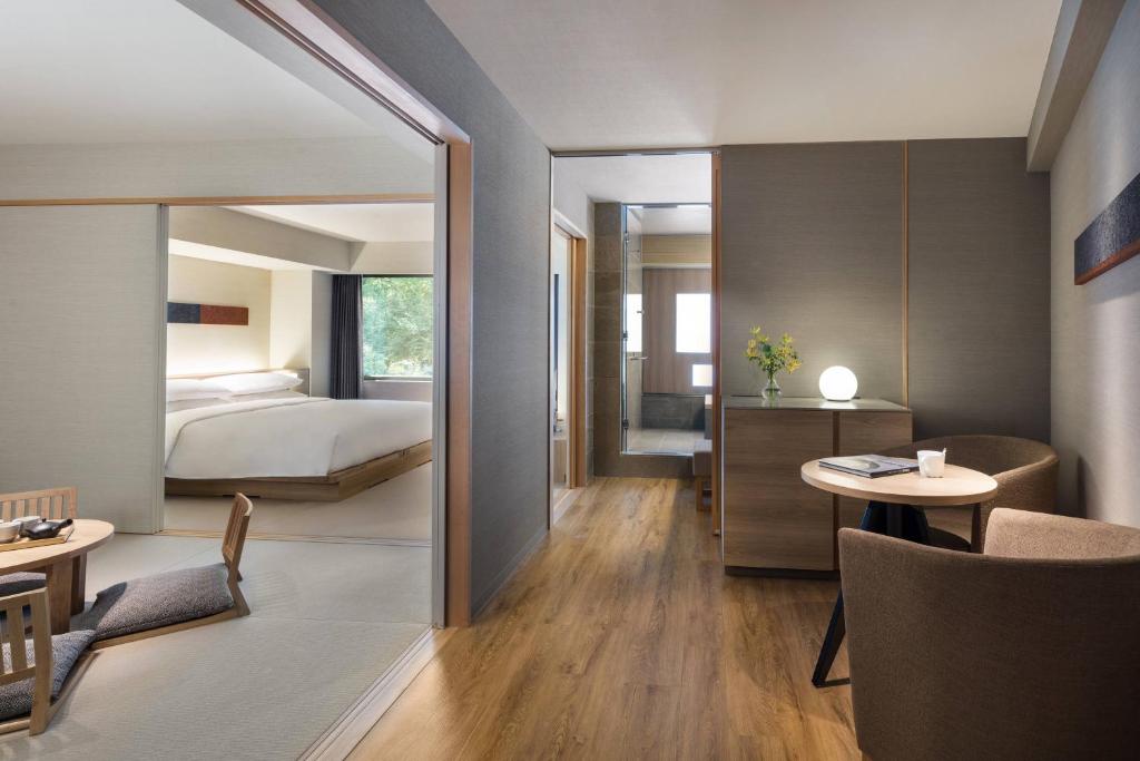 Fuji Marriott Hotel Lake Yamanaka Tatami Room