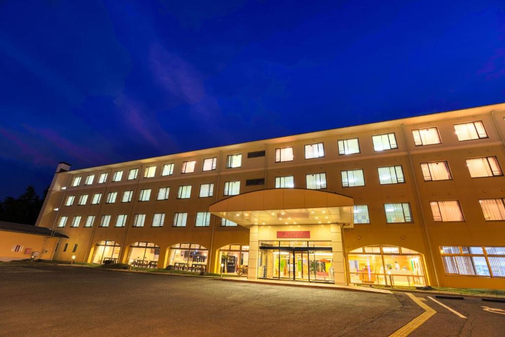 Fuji Matsuzono Hotel Exterior Night