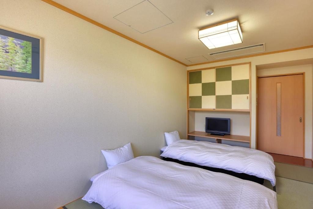 Fuji Matsuzono Hotel Twin Room
