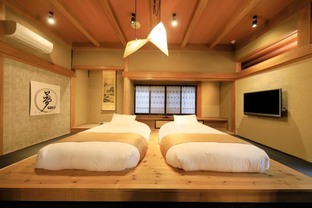 Fuji Onsenji Yumedono Japanese Twin Room