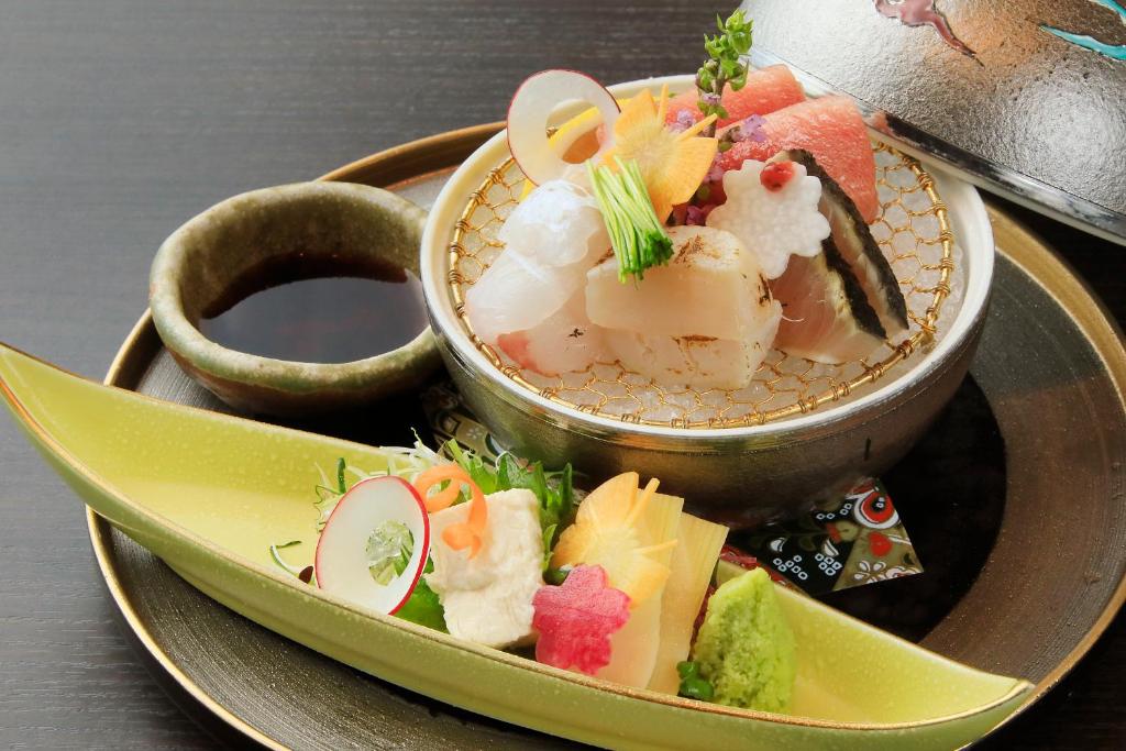 Fuji Onsenji Yumedono Kaiseki Sashimi