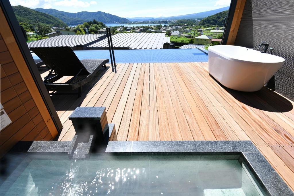 Fuji View Spa Resort Tsumugi Kawaguchiko Private Open Air Bath