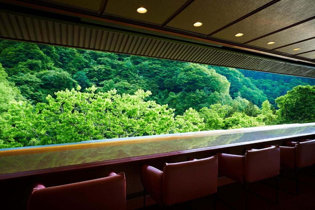 Fujiiso Panoramic Forest View