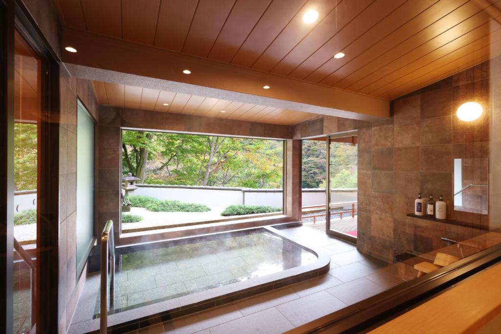 Fujiiso Private Onsen Bath