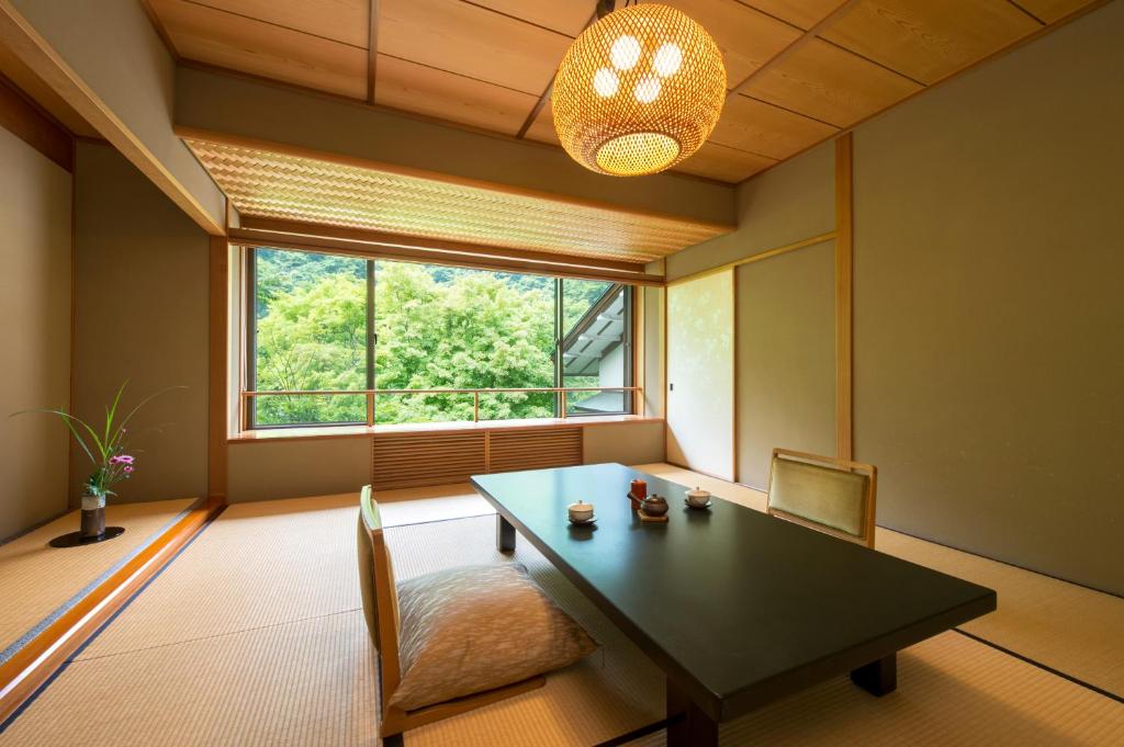 Fujiiso Tatami Room