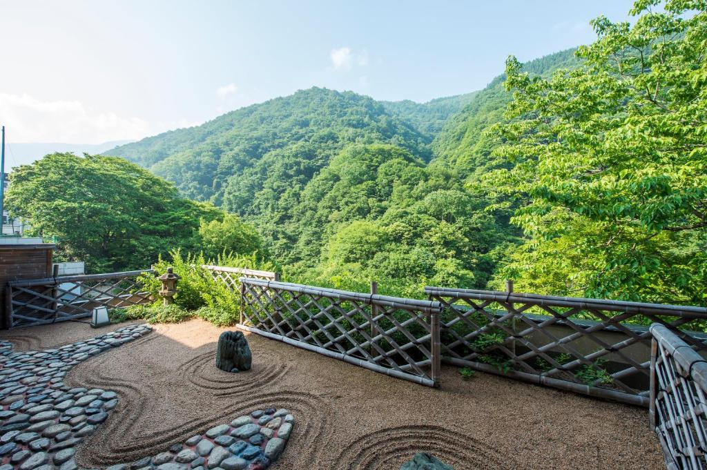Fujiiso Zen Garden Mountain View