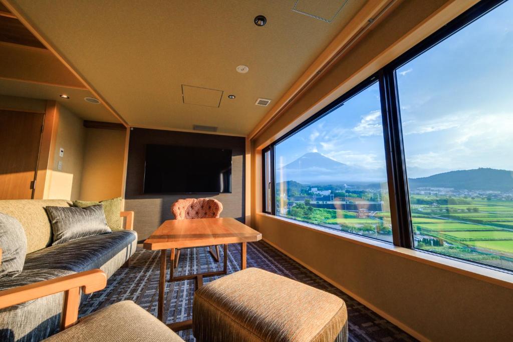 Fujisan Onsen Hotel Kaneyamaen Mount Fuji View Room