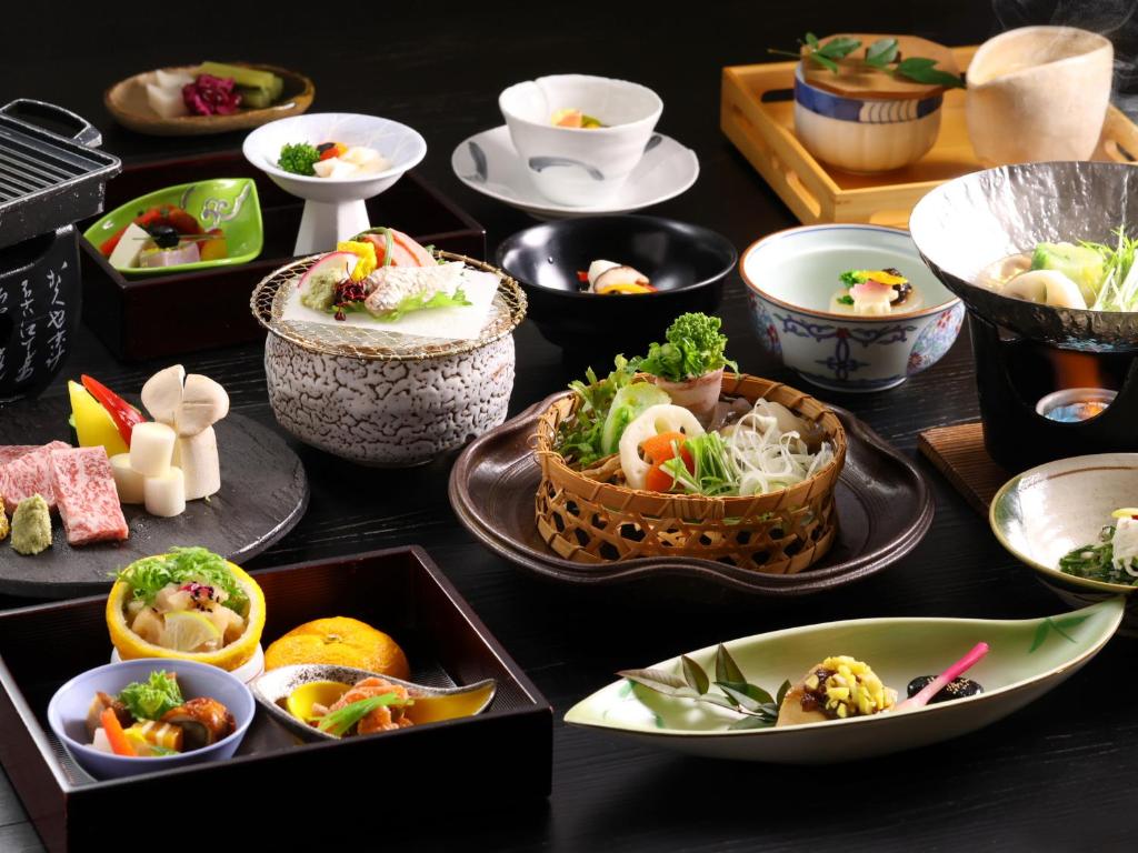 Fukeikan Kaiseki Dinner