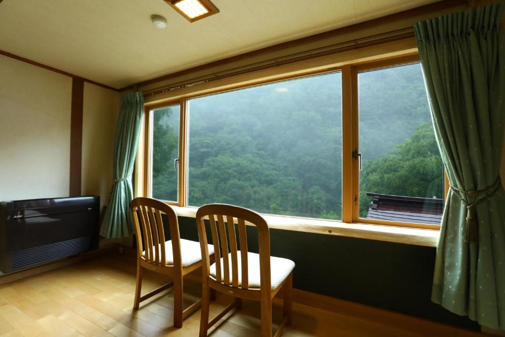 Fukeikan Mountain View Room