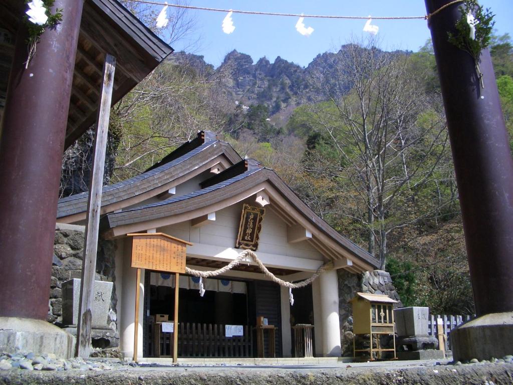 Fukeikan Shrine Entrance