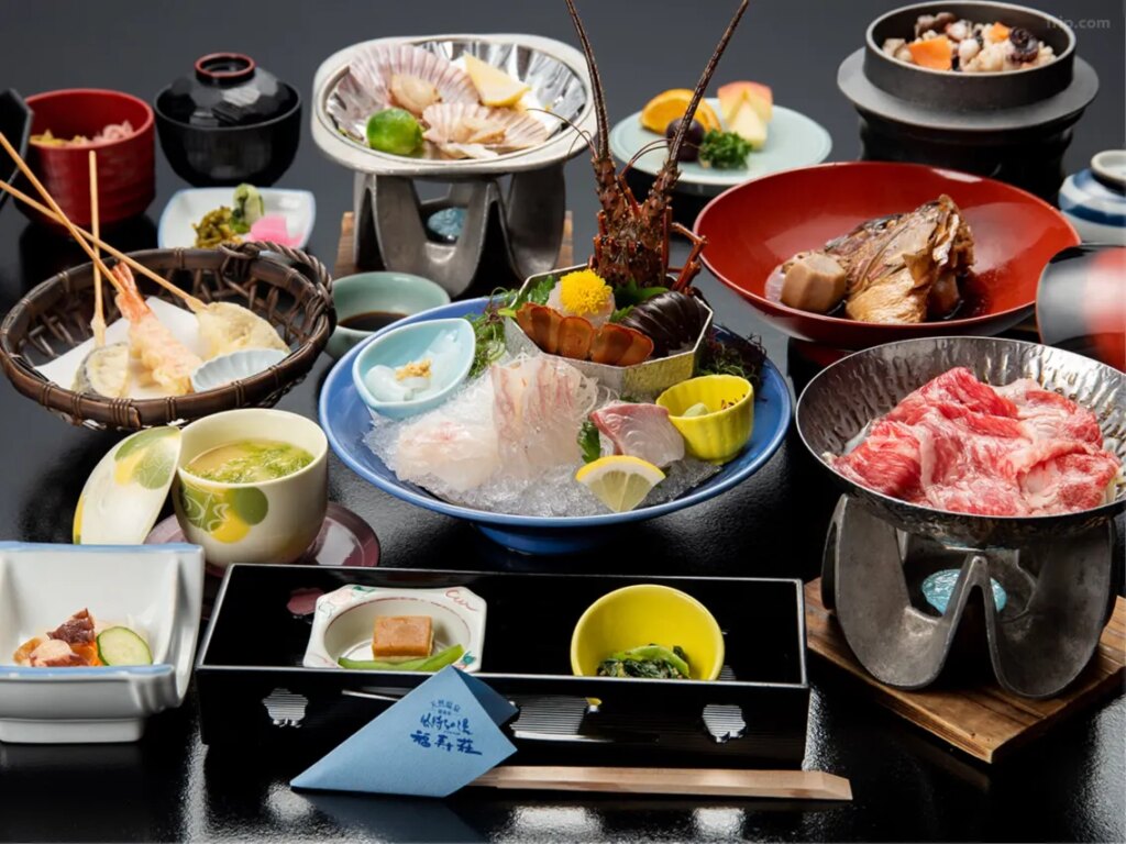 Fukujuso Kaiseki Dinner