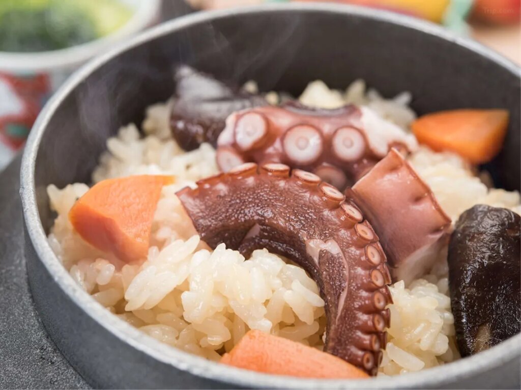 Fukujuso Octopus Rice