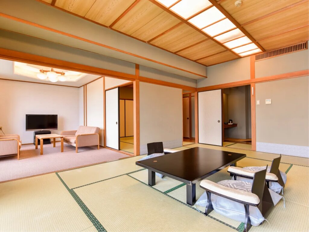 Fukujuso Tatami Room