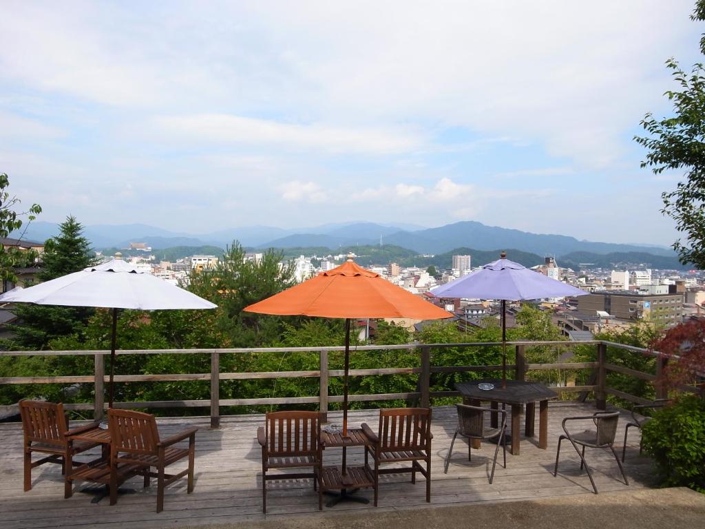 Futarishizuka Hakuun Terrace City View
