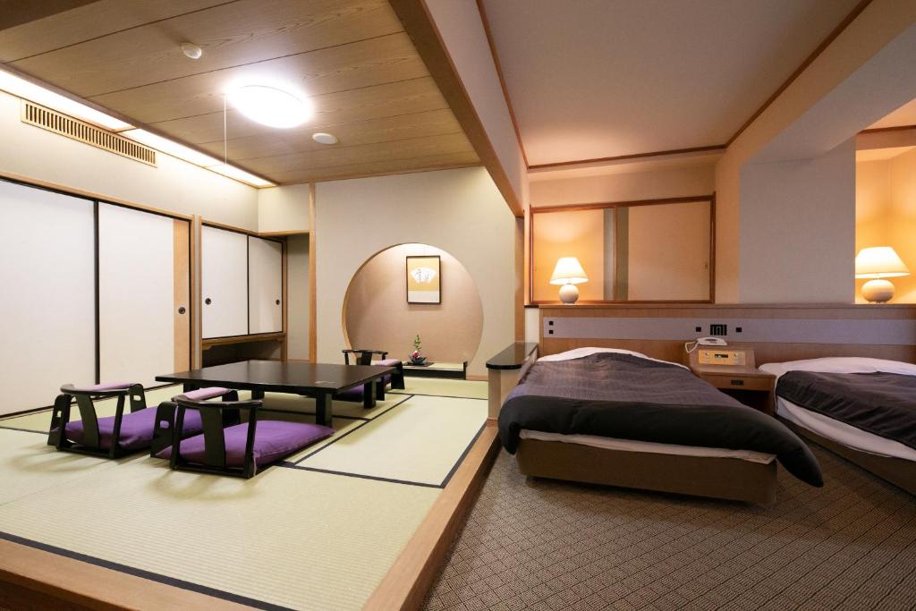 Genji Koh Tatami Room