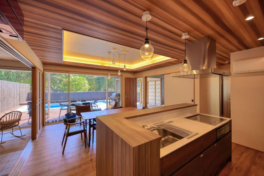 Glamp Dome Fuji Oshino Open Kitchen Living Area