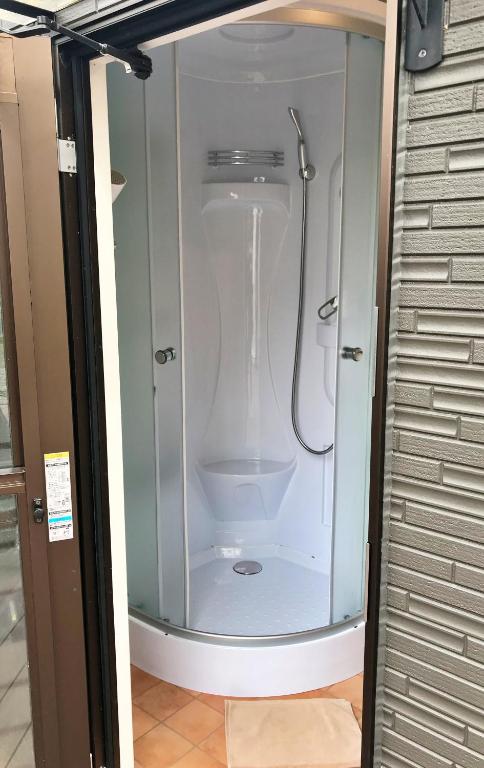 Glampark Akasawa Onsen Shower Booth