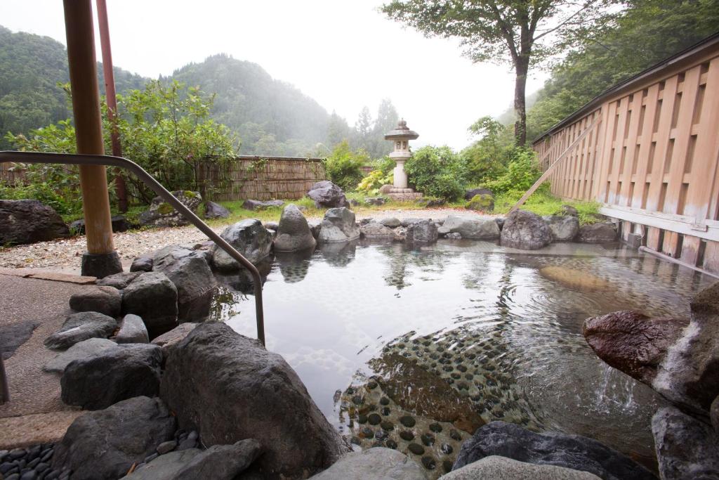Gokayama Onsen Gokasansou Open Air Onsen