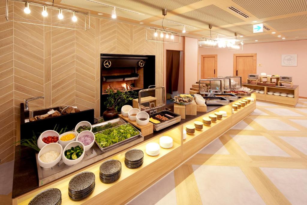 Grand Lectore Yugawara Buffet Dining Room